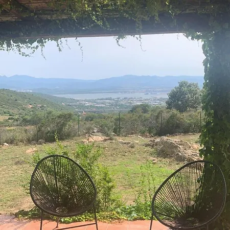 Stazzo Gallurese Con Vista Sul Golfo Di Olbia بيت للعطل Pittulongu